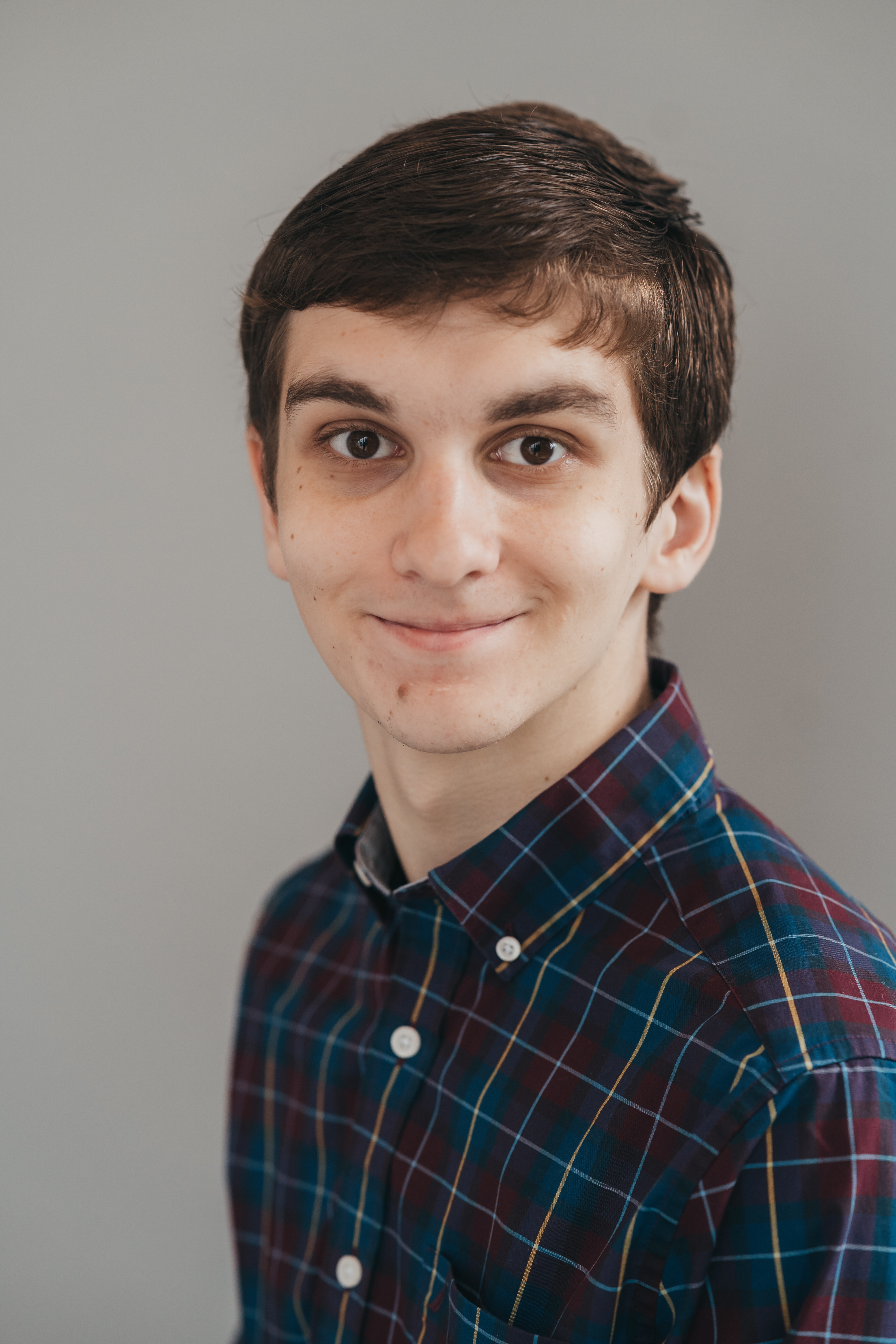 Picture of Luke Deratzou